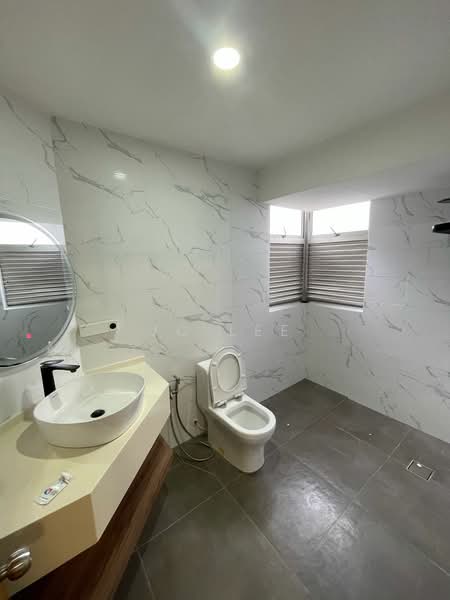 Condominium for Rent at Riana Green Condominium - Jc Lee - Bathroom - PropertyGuru.com.my