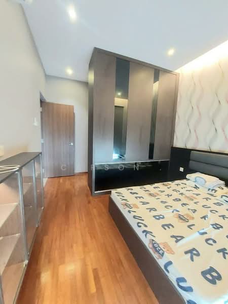 Service Residence for Sale at Crescent Bay Suites (Teluk Bayu) - Carson . - Bedroom - PropertyGuru.com.my