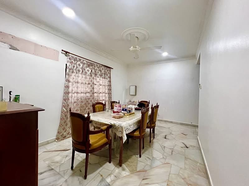 Bungalow for Sale in Seksyen 9 (Shah Alam) - NORFADILAH ZAINUDDIN - Dining Room - PropertyGuru.com.my