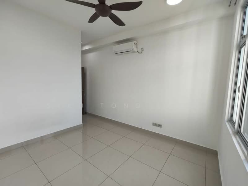 Service Residence for Sale at SKS Habitat - Siau Tong Ling - Living Room - PropertyGuru.com.my