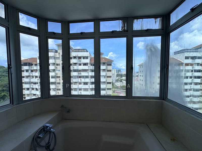 Pangsapuri untuk Disewa di Gambier Heights - Apple Yeap - Bathroom - PropertyGuru.com.my