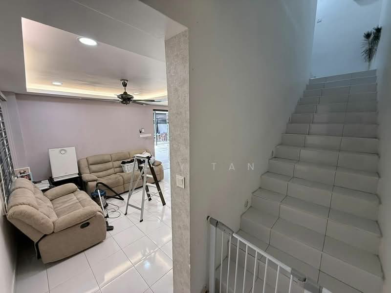 Rumah Teres 2 Tingkat untuk Dijual di Kangkar Pulai (Skudai) - Ruby Tan - Living Room - PropertyGuru.com.my