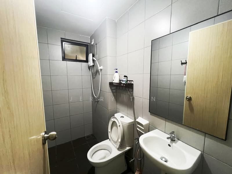 Kondominium untuk Disewa di TreeO - Jerry Tan - Bathroom - PropertyGuru.com.my