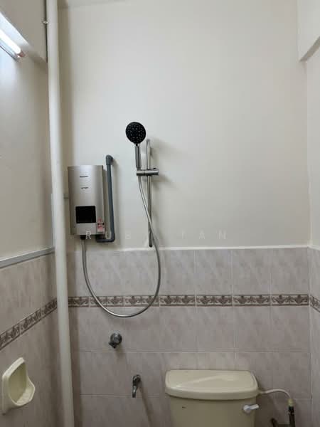 2-storey Terraced House for Sale in Taman Nusa Perintis (Iskandar Puteri (Nusajaya)) - Ruby Tan - Bathroom - PropertyGuru.com.my