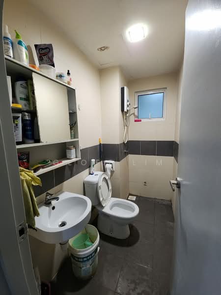 Condominium for Sale at Seri Puteri - Geoff Lim - Bathroom - PropertyGuru.com.my