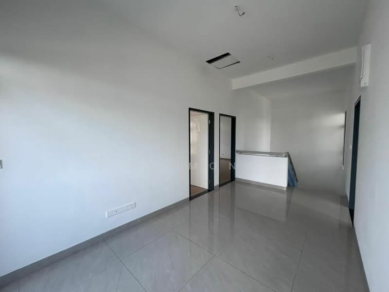 Semi-Detached House for Sale in Bandar Uda Utama (Johor Bahru) - Wil Mong - Interior - PropertyGuru.com.my