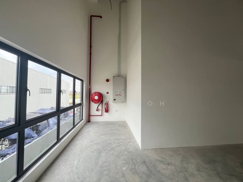Warehouse for Rent in Sungai Buloh (Selangor) - Lucas Toh - PropertyGuru.com.my