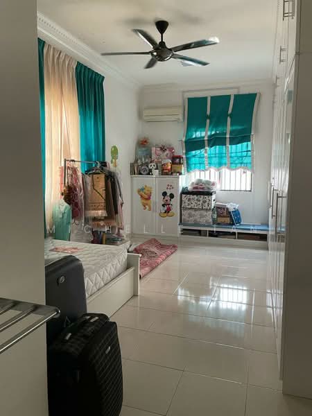 Bungalow Land for Sale in Taman Ria Mas (Tanjong Karang) - Michelle Tan - Bedroom - PropertyGuru.com.my