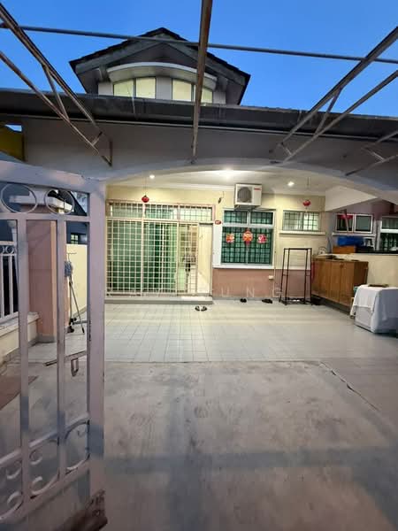 1-storey Terraced House for Sale in Taman Gaya (Ulu Tiram) - Ray Tung - Exterior - PropertyGuru.com.my