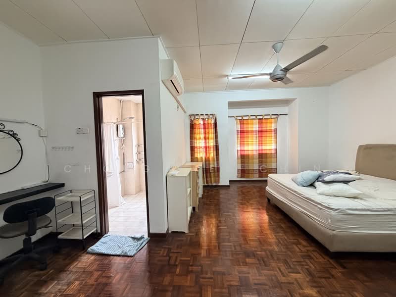 2-storey Terraced House for Sale in Denai Alam (Shah Alam) - Chong Yien Chin - Bedroom - PropertyGuru.com.my