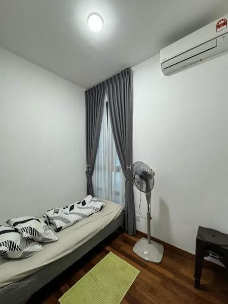 Condominium for Rent at Queens Residences Q2 @ Queens Waterfront - Eric Cheah - Bedroom - PropertyGuru.com.my