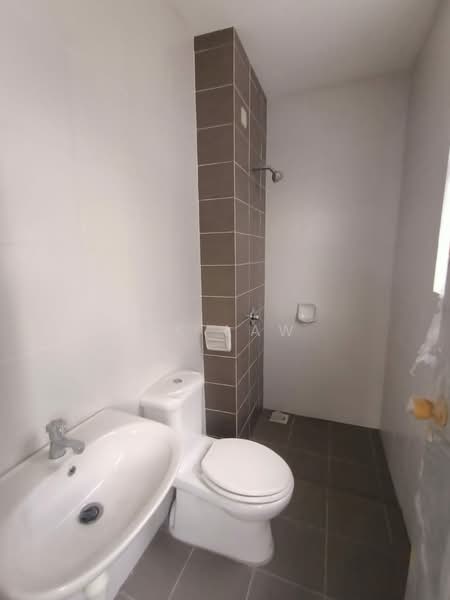 Rumah Kluster untuk Dijual di Setia Ecohill (Semenyih) - CK Law - Bathroom - PropertyGuru.com.my
