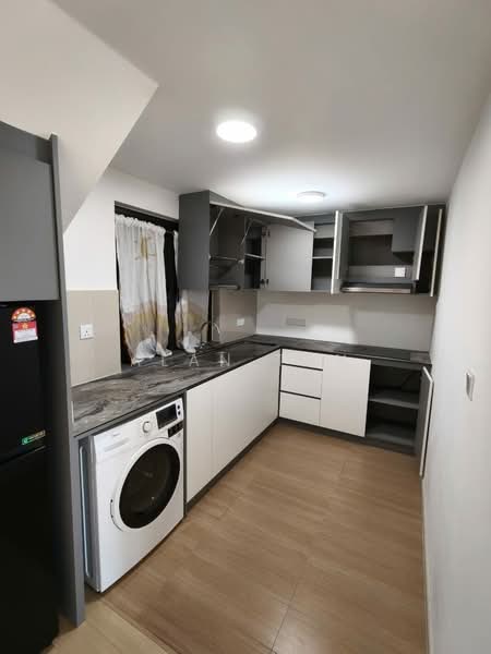 Servis Apartment untuk Disewa di Sunway Grid Residence - Alan Tan - Kitchen - PropertyGuru.com.my