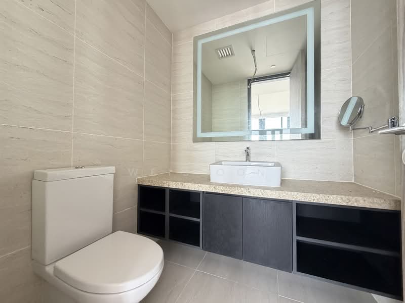Servis Apartment untuk Dijual di Star Residences Three - Weis Oon - Bathroom - PropertyGuru.com.my