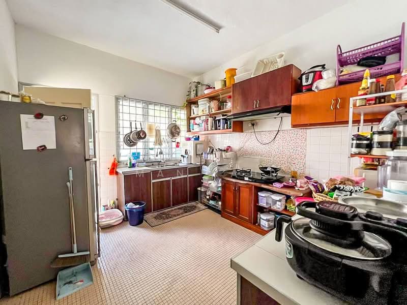 2-storey Terraced House for Sale in Taman Kelab Ukay (Ulu Kelang) - Ilman Nahri - Kitchen - PropertyGuru.com.my