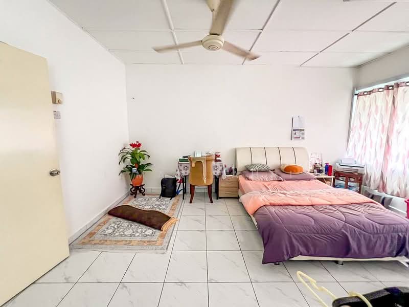 2-storey Terraced House for Sale in Taman Kelab Ukay (Ulu Kelang) - Ilman Nahri - Bedroom - PropertyGuru.com.my