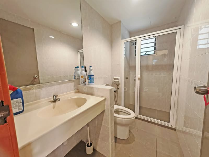 3-storey Terraced House for Sale in Bandar Damai Perdana (Cheras) - Eason Wong - Bathroom - PropertyGuru.com.my