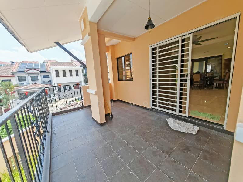 3-storey Terraced House for Sale in Bandar Damai Perdana (Cheras) - Eason Wong - Balcony - PropertyGuru.com.my