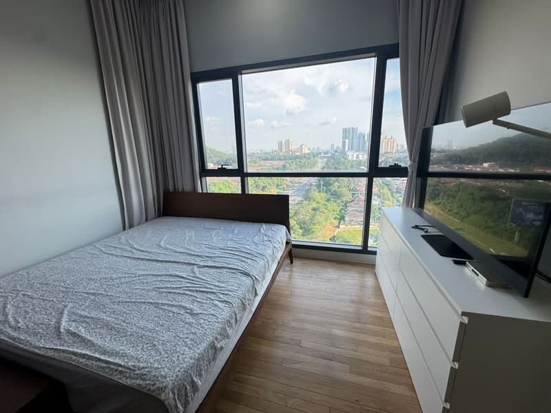 Servis Apartment untuk Disewa di Dianthus @ Tropicana Gardens - HC Mark - Bedroom - PropertyGuru.com.my