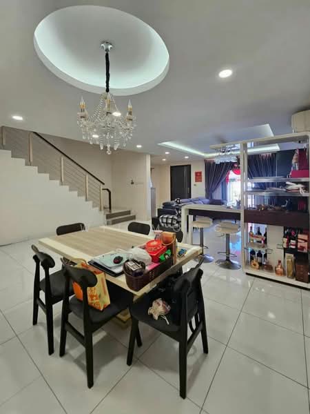 2-storey Terraced House for Sale in Taman Dato Onn (Johor Bahru) - Wil Mong - Dining Room - PropertyGuru.com.my