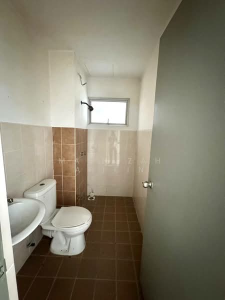 Kondominium untuk Dijual di Suria Jelatek - Masnizah Arifin - Bathroom - PropertyGuru.com.my