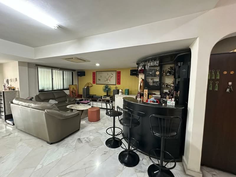 2-storey Terraced House for Sale in Jalan Klang Lama (Old Klang Road) (Kuala Lumpur) - Jayden Yee - Living Room - PropertyGuru.com.my