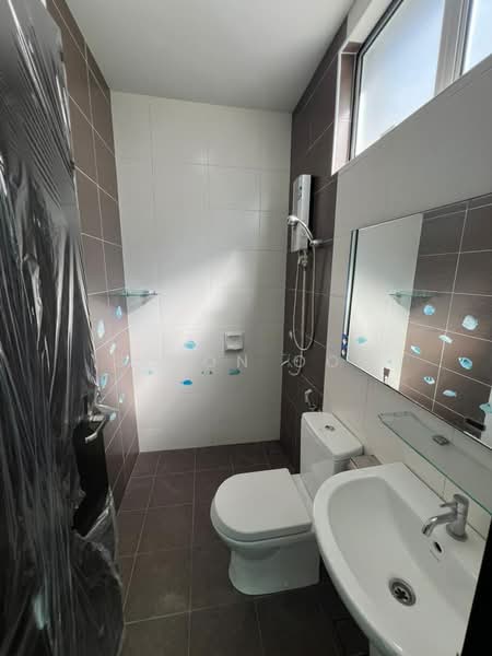 Semi-Detached House for Sale in Setia Pearl Island (Bayan Lepas) - Simon Ooi - Bathroom - PropertyGuru.com.my