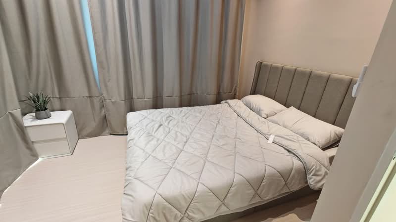 Condominium for Rent at QuayWest Residence - Hoy Meng - Bedroom - PropertyGuru.com.my
