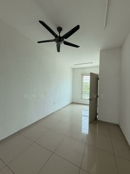 2-storey Terraced House for Sale in Bandar Sri Sendayan (Negeri Sembilan) - Ong Jia Hui - Interior - PropertyGuru.com.my