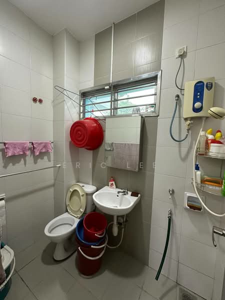 2-storey Terraced House for Sale in Nusa Sentral (Iskandar Puteri (Nusajaya)) - Eric Lee - Bathroom - PropertyGuru.com.my