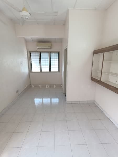 2-storey Terraced House for Sale in Jalan Klang Lama (Old Klang Road) (Kuala Lumpur) - Jayden Yee - Interior - PropertyGuru.com.my