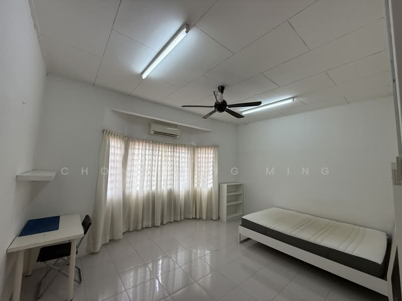 2-storey Terraced House for Sale in Taman Bukit Chedang (Seremban) - Chong Ming Ming - Bedroom - PropertyGuru.com.my