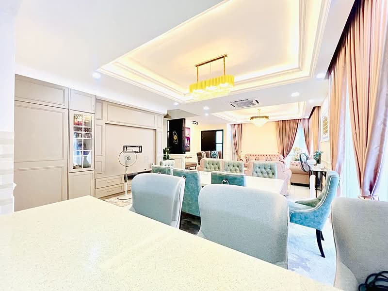 2-storey Terraced House for Sale in U12, Taman Cahaya Alam (Shah Alam) - NORFADILAH ZAINUDDIN - Living Room - PropertyGuru.com.my