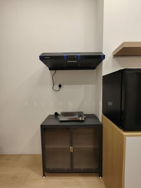 Servis Apartment untuk Disewa di The Suite - Nelson Tiew - Kitchen - PropertyGuru.com.my