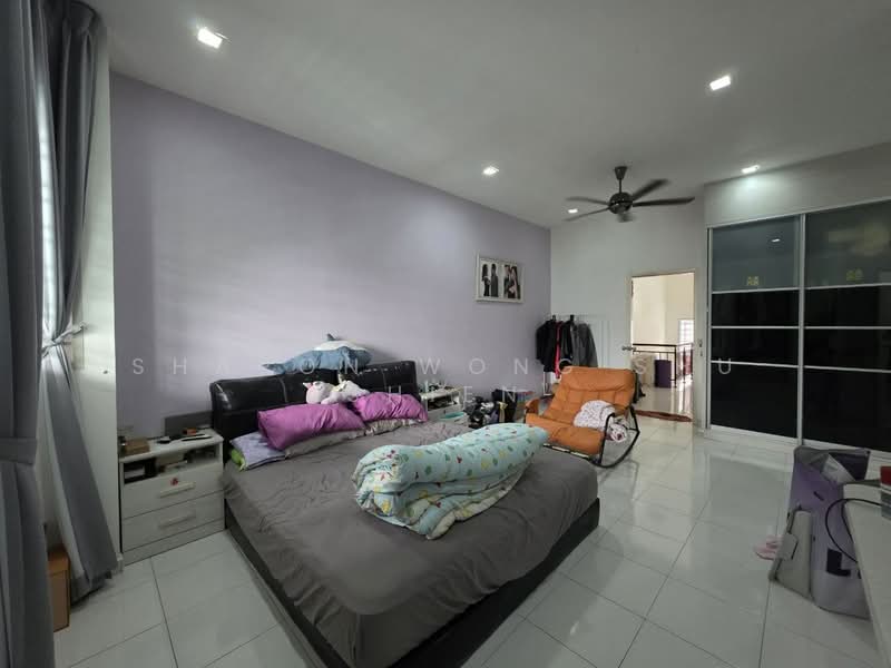 Rumah Teres 2 Tingkat untuk Dijual di Setia Tropika (Johor Bahru) - Sharon Wong Shu Shien - Bedroom - PropertyGuru.com.my