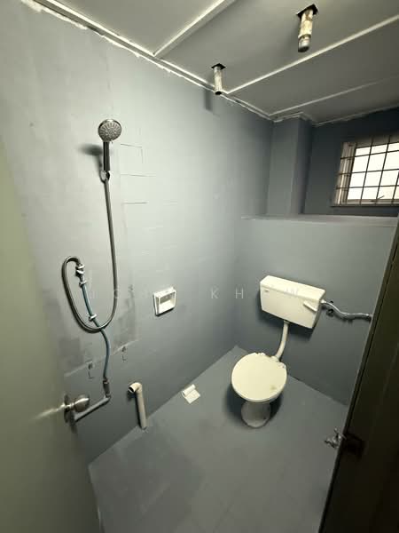 Shop for Rent in Puchong (Selangor) - John Khaw - Bathroom - PropertyGuru.com.my