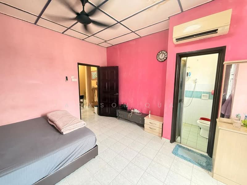 2-storey Terraced House for Sale in Johor Bahru (Johor) - Jackson Quah - Bedroom - PropertyGuru.com.my