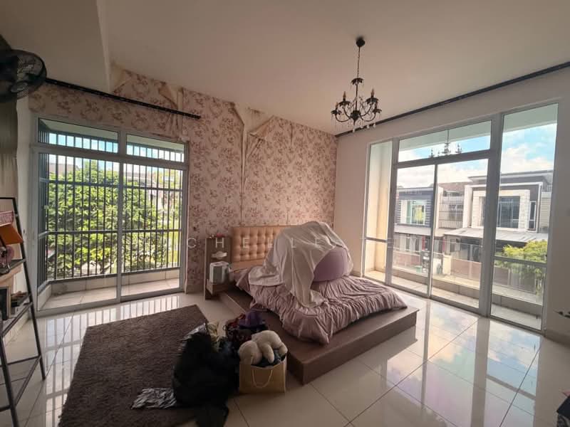 2-storey Terraced House for Sale in Bandar Seri Alam (Masai) - Michelle Tey - Bedroom - PropertyGuru.com.my
