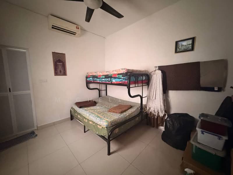 2-storey Terraced House for Sale in Bandar Seri Alam (Masai) - Michelle Tey - Bedroom - PropertyGuru.com.my