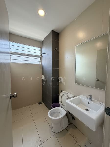2-storey Terraced House for Rent in Shah Alam (Selangor) - Chong Yien Chin - Bathroom - PropertyGuru.com.my