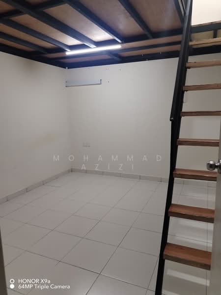Semi-Detached House for Sale in Taman Seri Inderapura (Kuantan) - Mohammad Azizi - Interior - PropertyGuru.com.my
