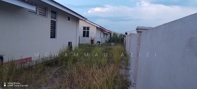 Semi-Detached House for Sale in Taman Seri Inderapura (Kuantan) - Mohammad Azizi - PropertyGuru.com.my