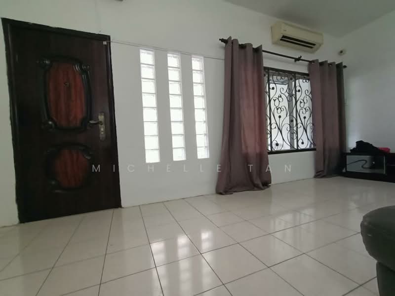 2-storey Terraced House for Sale in Bandar Putra Permai (Seri Kembangan) - Michelle Tan - PropertyGuru.com.my