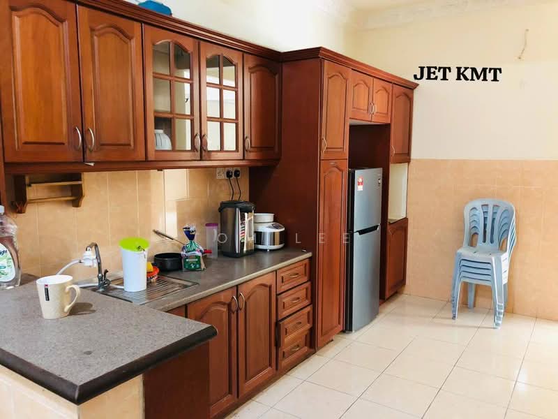 2-storey Terraced House for Sale in Bandar Bukit Tinggi 2 (Klang) - Tom Lee - Kitchen - PropertyGuru.com.my