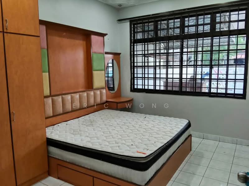 Rumah Teres 1 Tingkat untuk Disewa di Perling (Johor) - Eric Wong - Bedroom - PropertyGuru.com.my