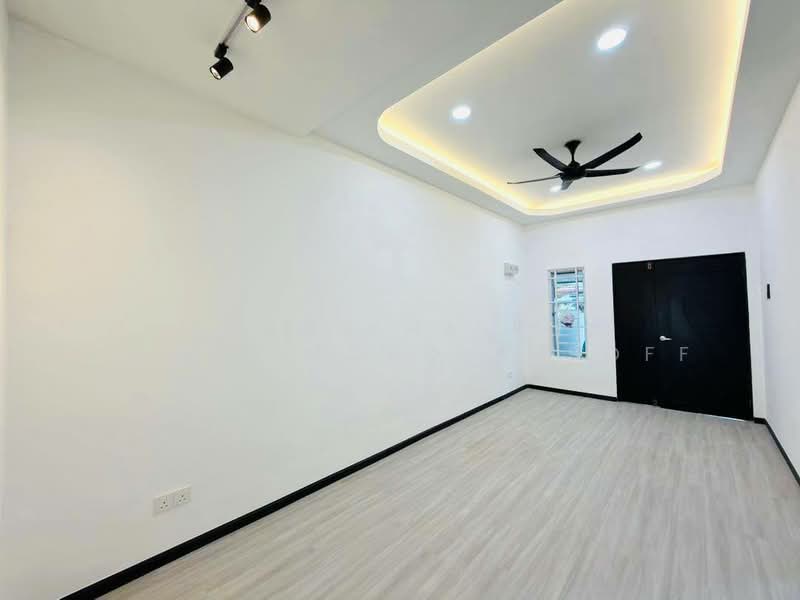 Rumah Teres 1 Tingkat untuk Dijual di Taman Senawang Indah (Senawang) - Mohd Khairul Amadi Mohd Yusoff - Interior - PropertyGuru.com.my