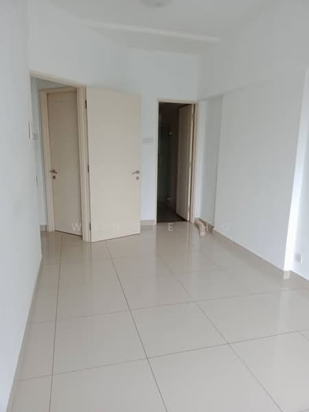 Service Residence for Sale at Tiara Mutiara / The Crown - Wennie Ho - Interior - PropertyGuru.com.my