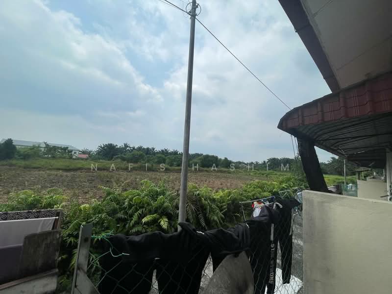 1-storey Terraced House for Sale in Shah Alam (Selangor) - Nafis Hashim - Exterior - PropertyGuru.com.my