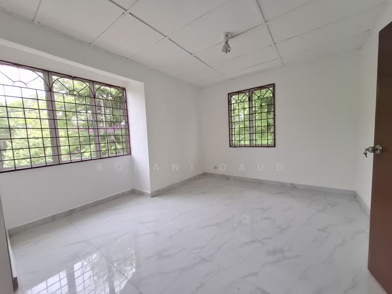 2-storey Terraced House for Sale in Bukit Sentosa (Rawang) - Rohani Daud - Interior - PropertyGuru.com.my