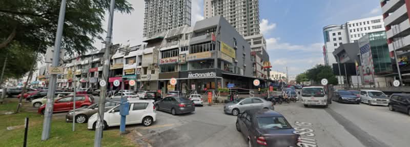 Shop for Rent in Subang Jaya (Selangor) - William Sim - Exterior - PropertyGuru.com.my